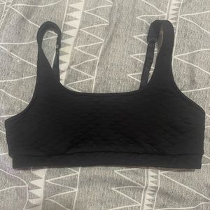 Cute black crop top!